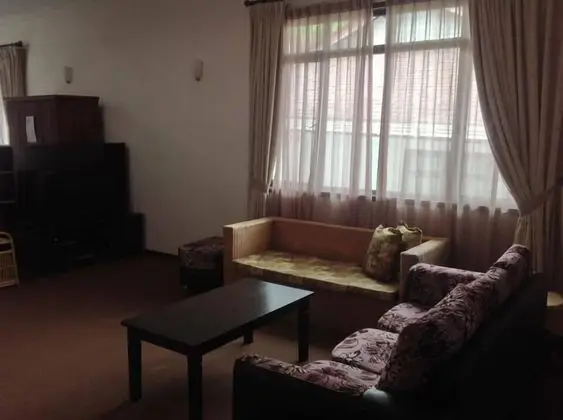Dağ Evi (Studio)