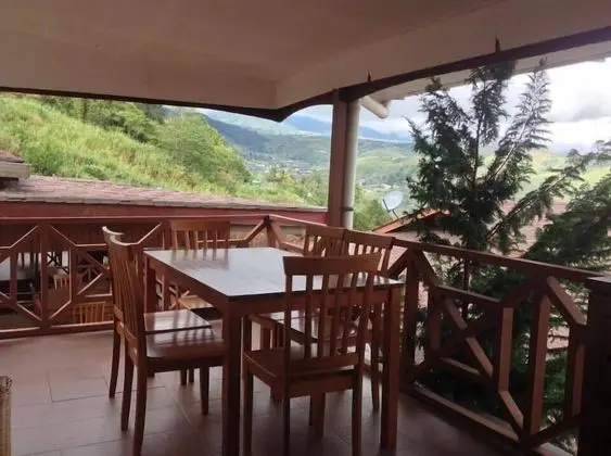 Dağ Evi (Studio)
