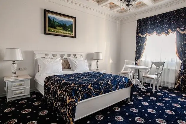 Deluxe Tek Büyük Yataklı Oda