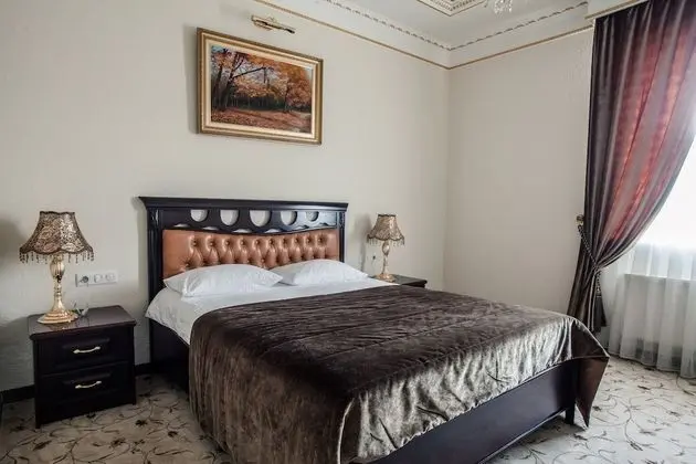 Superior Tek Büyük veya İki Ayrı Yataklı Oda