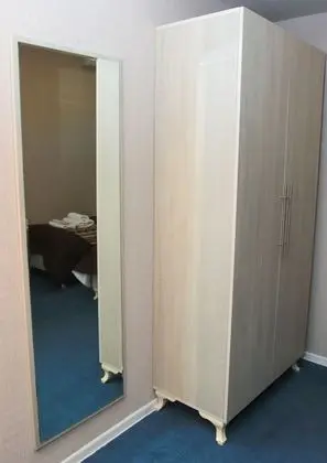 Tek Büyük veya İki Ayrı Yataklı Oda, Özel Banyo (#603)