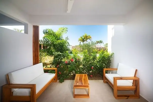 Deluxe Oda, 2 Büyük (Queen) Boy Yatak, Balkon, Havuz Manzaralı