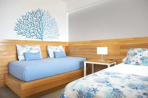 Deluxe Oda, Balkon, Havuz Manzaralı
