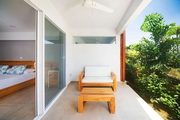 Deluxe Oda, Balkon, Havuz Manzaralı