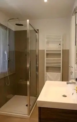 Comfort Tek Büyük Yataklı Oda (Girasole)