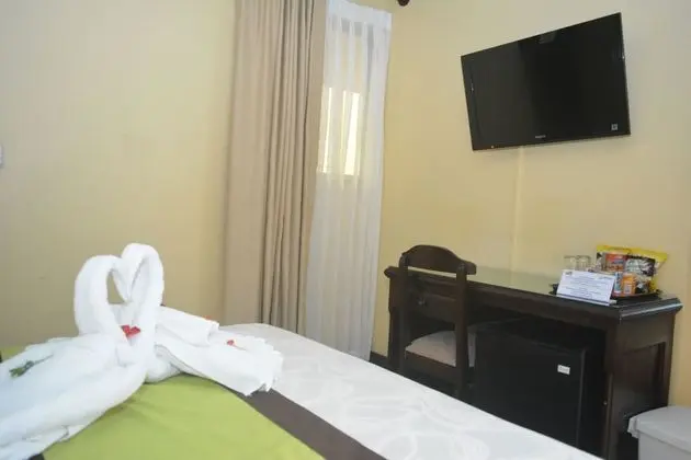 Standard Tek Büyük Yataklı Oda