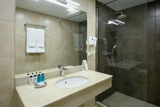 Superior Tek Büyük Yataklı Oda