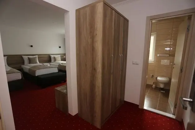 Deluxe Üç Kişilik Oda