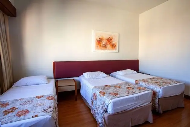 Standard Üç Kişilik Oda, 3 Tek Kişilik Yatak