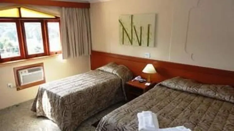 Standard Üç Kişilik Oda