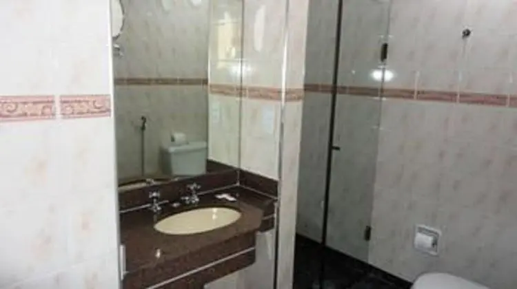 Standard Üç Kişilik Oda