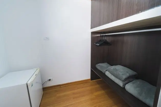 Giysi dolabı