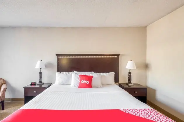 Oda Deluxe King Bed