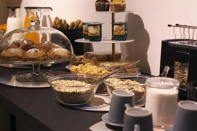 Deluxe Oda, Kısmi Deniz Manzaralı (Cerchio)