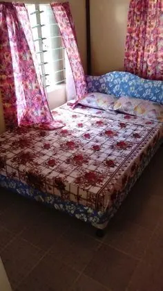 Basic Tek Büyük Yataklı Oda