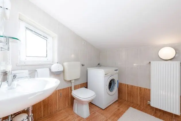 Deluxe Tek Büyük Yataklı Oda, Balkon, Deniz Manzaralı (201)