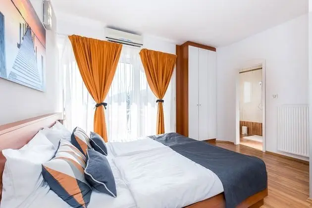 Deluxe Tek Büyük Yataklı Oda, Deniz Manzaralı (101)