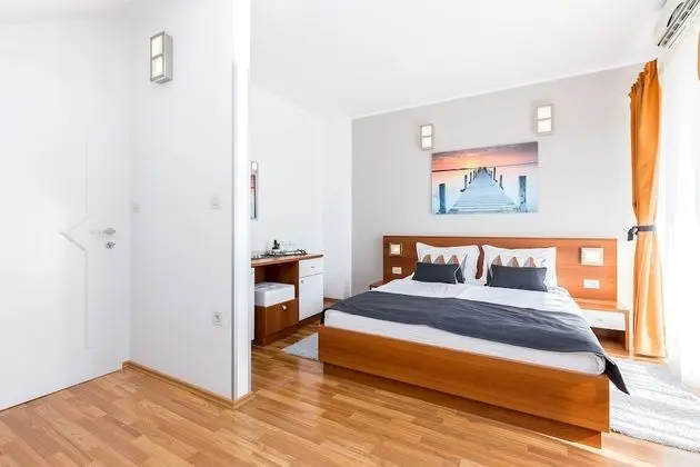 Deluxe Tek Büyük Yataklı Oda, Deniz Manzaralı (101)