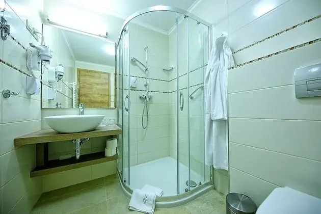 Superior Tek Büyük Yataklı Oda, Balkon
