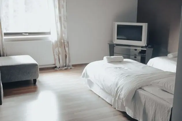 Basic Tek Büyük veya İki Ayrı Yataklı Oda