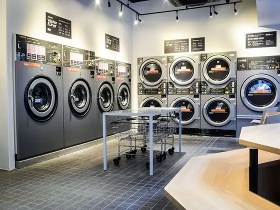 Economy Kulübe, Sadece kadınlar için