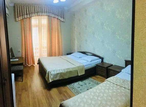 Standard Üç Kişilik Oda, Birden Çok Yatak, Sigara İçilmez, Şehir Manzaralı