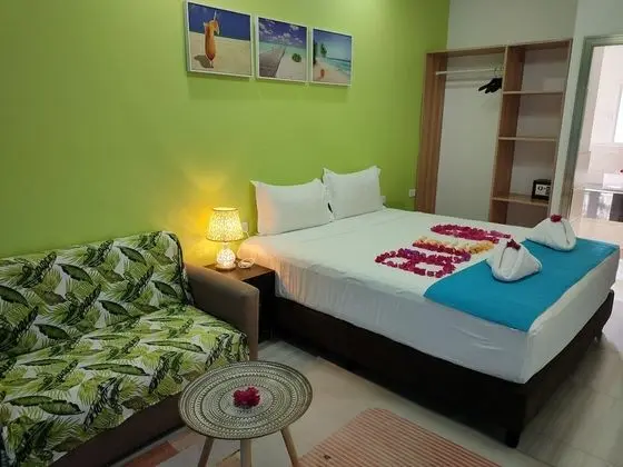 Comfort Tek Büyük Yataklı Oda, Sigara İçilmez, Havuz Manzaralı