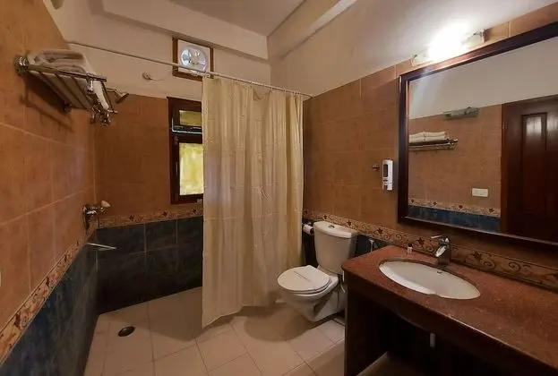 Superior Oda, Bahçe Manzaralı (With Sit-Out)