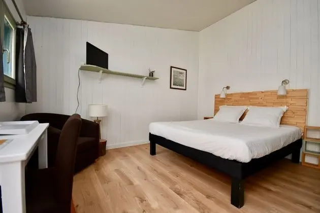 Tek Büyük Yataklı Oda, 1 Çift Kişilik Yatak, Engellilere Uygun, Sigara İçilmez