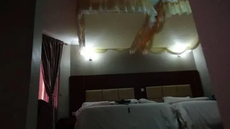 Deluxe İki Ayrı Yataklı Oda