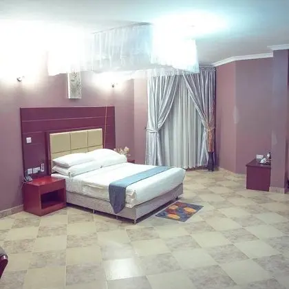 Executive Tek Büyük Yataklı Oda