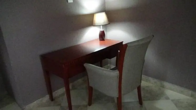 Executive Tek Büyük Yataklı Oda