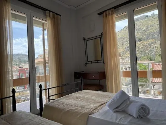 Comfort Tek Büyük veya İki Ayrı Yataklı Oda, Sigara İçilmez, Şehir Manzaralı