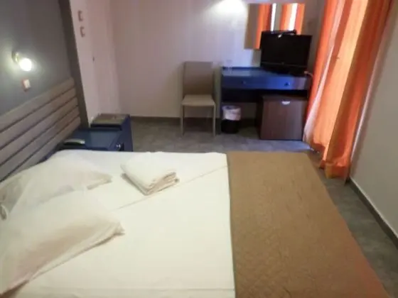 Classic Tek Büyük Yataklı Oda, 1 Çift Kişilik Yatak, Sigara İçilmez, Balkon