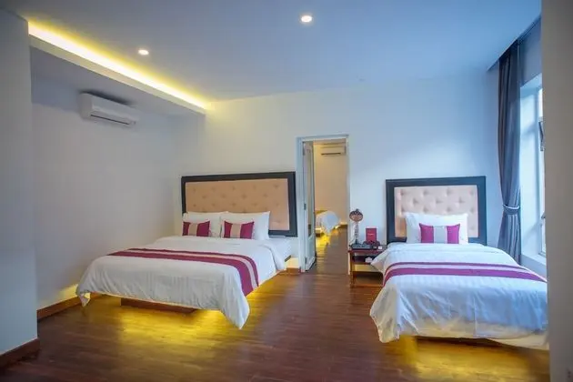 Family Oda, Bahçe Manzaralı (Interconnecting - Free Pickup)