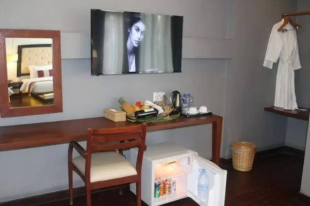 Family Oda, Bahçe Manzaralı (Interconnecting - Free Pickup)