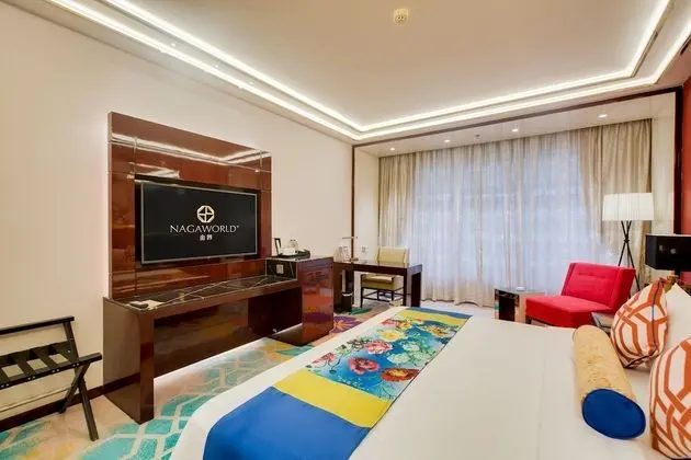 Deluxe Room @ NagaWorld 1