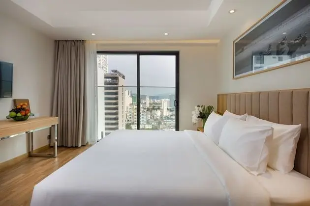 Deluxe Tek Büyük Yataklı Oda, Şehir Manzaralı (Sauna Included)
