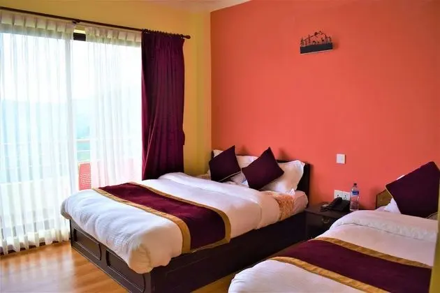 Deluxe Üç Kişilik Oda