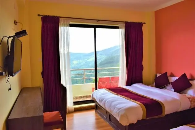 Deluxe Üç Kişilik Oda