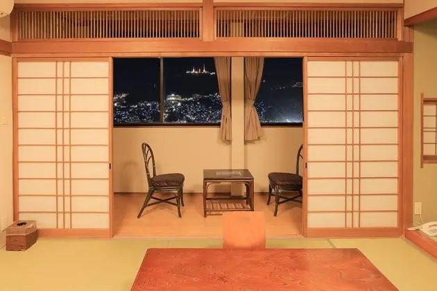 Traditional Oda (Japanese Style with night view)