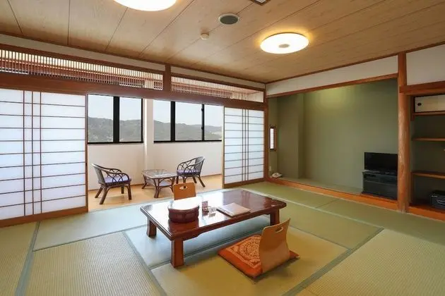 Traditional Oda (Japanese Style with night view)