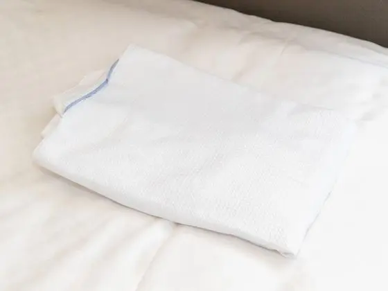 Deluxe Tek Kişilik Oda, Sigara İçilebilir