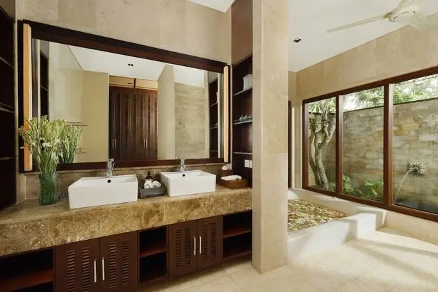 Luxury Villa