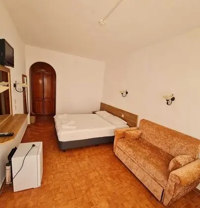 Economy Room, No View, No Balcony