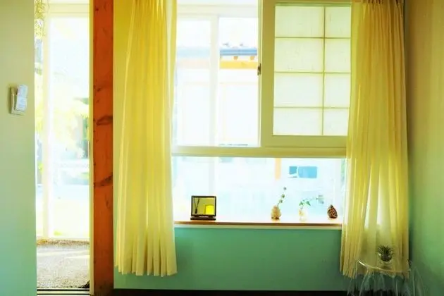 Comfort Room, 1 Queen Bed, Garden View (6-Earth)
