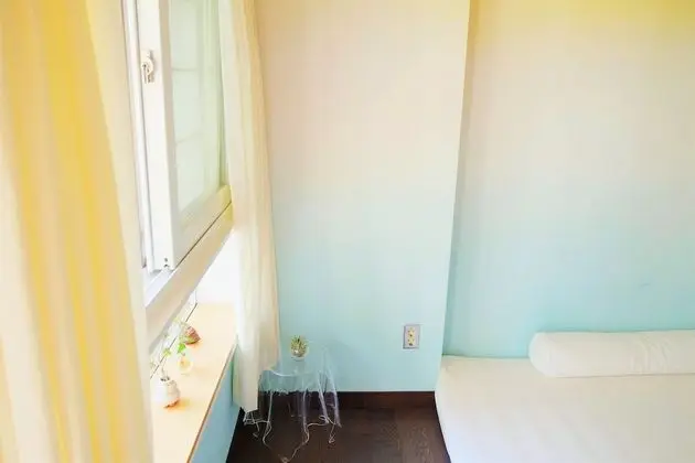 Comfort Room, 1 Queen Bed, Garden View (6-Earth)