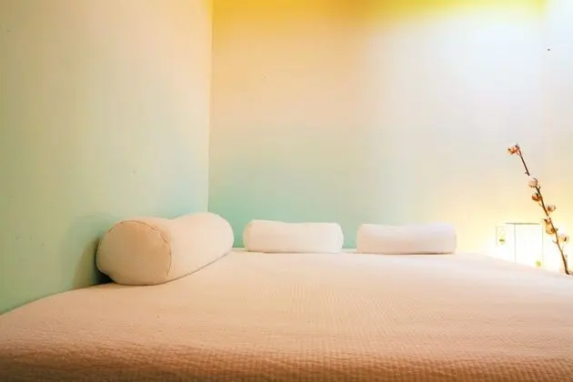 Romantic Room, 1 Queen Bed (4-Tree)