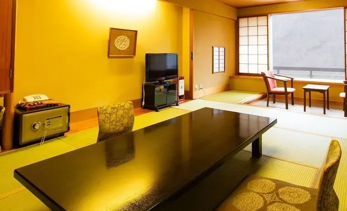 Traditional Oda, Sigara İçilmez (Japanese Style, B)