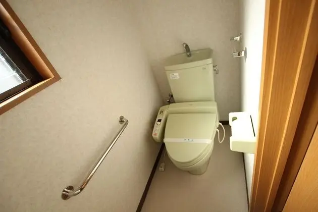 Ev